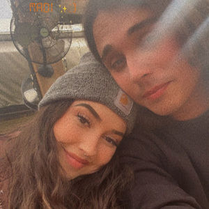 Meet your Posher, Mari & daniel